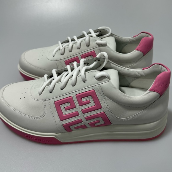 Givenchy G4 Lace-Up Sneakers White Pink Women’s EU 40/US 10 - Picture 1 of 8